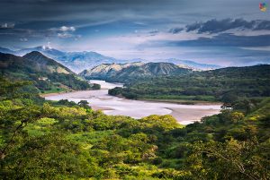 Mención especial: Río Cauca. Libertus Polling. Foto tomada en Santa Fe de Antioquia, Colombia.
